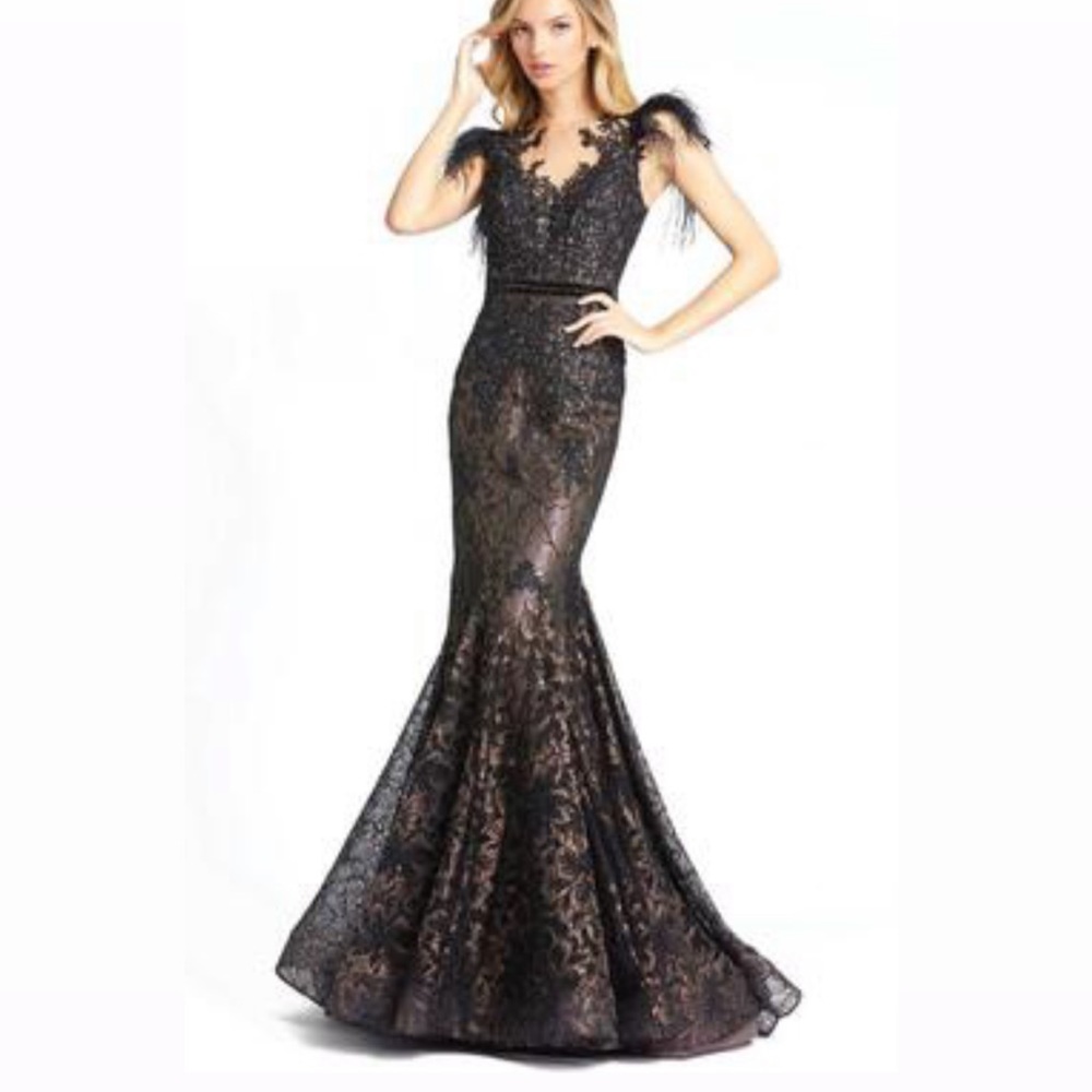 MAC DUGGAL Lace A line Dress